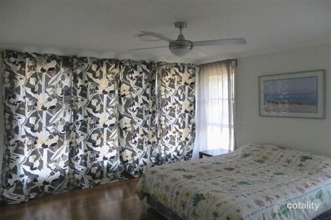 Property photo of 2 Apple Gum Way Murrays Beach NSW 2281