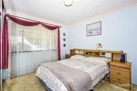 Property photo of 21 Platypus Road Berkeley Vale NSW 2261