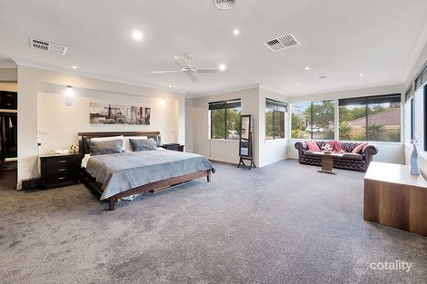 Property photo of 2 Selma Close Lynbrook VIC 3975