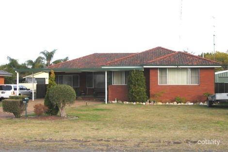 20 Colleen St, Berkeley Vale, NSW 2261