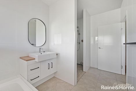 Property photo of 3 Vanessa Drive Dalby QLD 4405