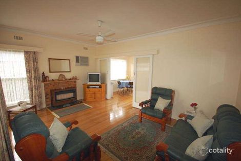 Property photo of 22 Gordon Avenue Oakleigh East VIC 3166