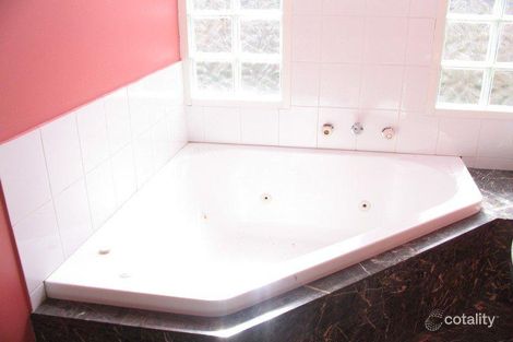 Property photo of 5 Morongo Avenue Hamilton VIC 3300