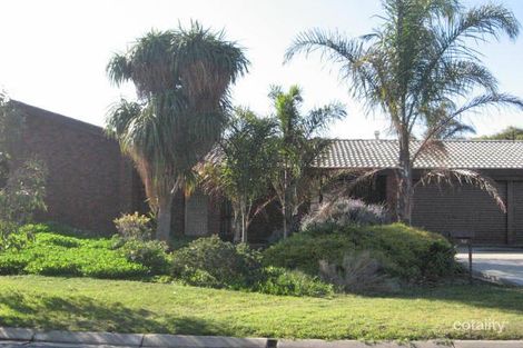 20 Lambert Ave, West Lakes Shore, SA 5020