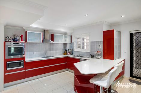 Property photo of 2 Steele Avenue Revesby Heights NSW 2212