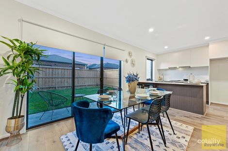 Property photo of 38 Keeping Terrace Tarneit VIC 3029
