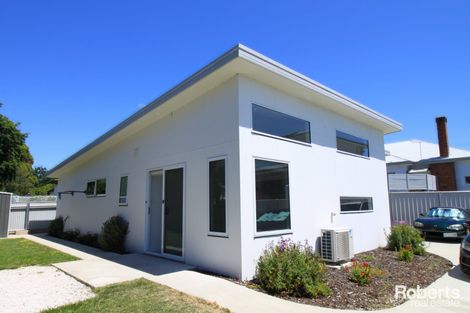 Property photo of 2/13 Como Crescent Newstead TAS 7250