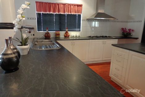 Property photo of 19 Foxfield Road Darch WA 6065