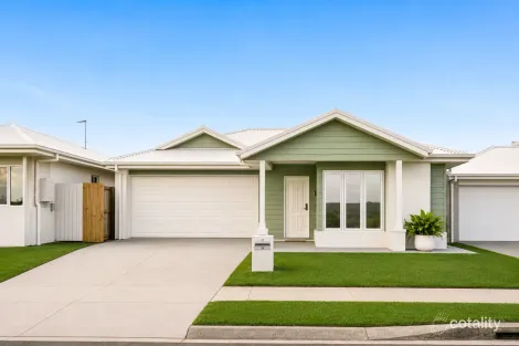 21 Lamington Cres, Banya, QLD 4551