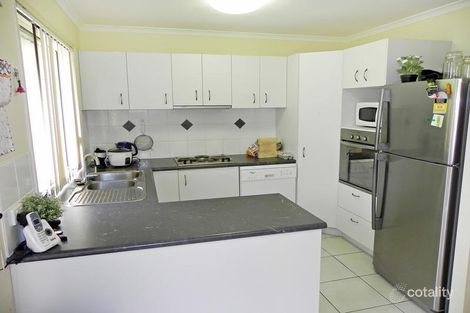 Property photo of 12 Lakeshore Place Little Mountain QLD 4551