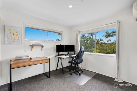 Property photo of 60 Bennetts Road Everton Hills QLD 4053
