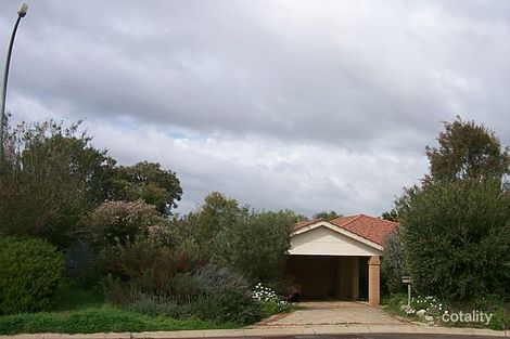 4 Farall Ct, Erskine, WA 6210