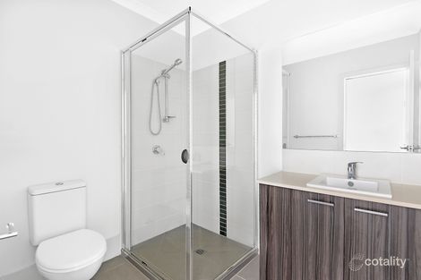 Property photo of 13 Gideon Gardens Pimpama QLD 4209