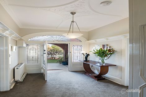 Property photo of 6 Roxburgh Street Ascot Vale VIC 3032