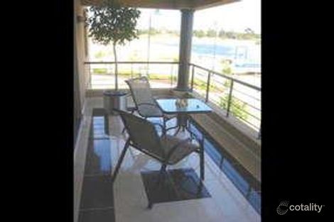 Property photo of 37 Coralvine Grange Stirling WA 6021