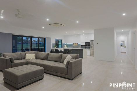 Property photo of 41 Stellajean Crescent Alligator Creek QLD 4740