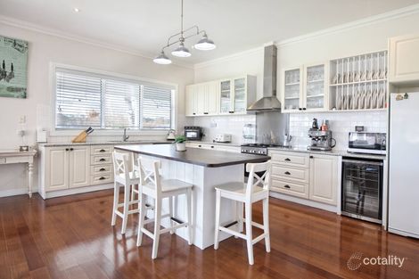 Property photo of 10 Gwen Place Lancefield VIC 3435