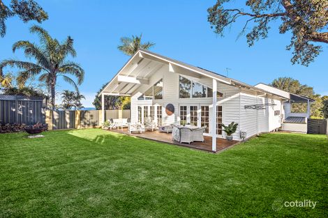 Property photo of 15 The Lookout Thirroul NSW 2515