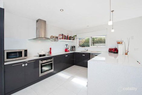 Property photo of 32 Aquilla Avenue Torquay VIC 3228