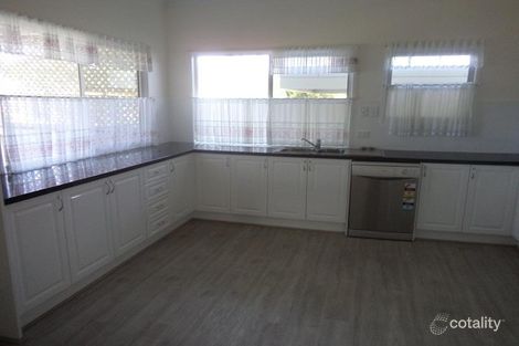 29 Bathurst St, Elliott Heads, QLD 4670