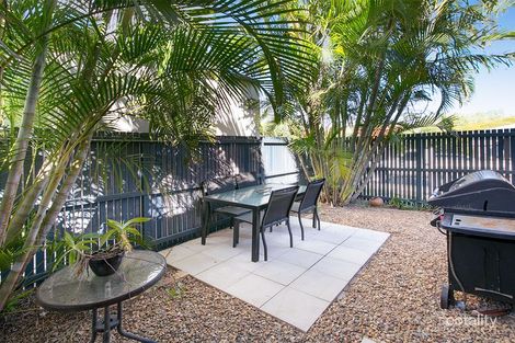 Property photo of 4/5 Curwen Terrace Chermside QLD 4032