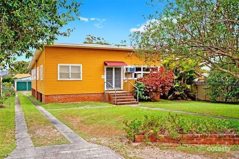 37 Bateau Bay Rd, Bateau Bay, NSW 2261