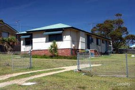 5 Lake St, Eden, NSW 2551