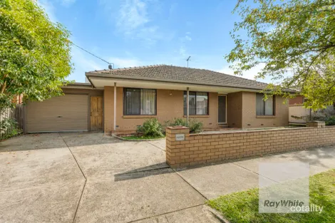 15 ELLERSLIE ST, KINGSBURY, VIC 3083