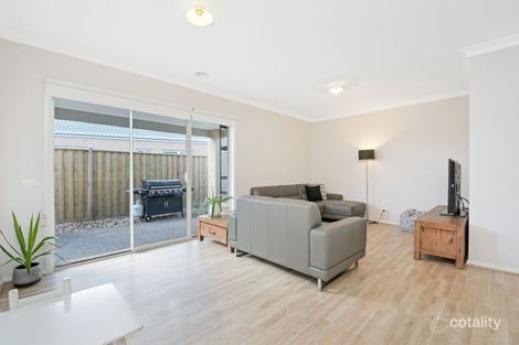 Property photo of 26 Ayredale Street Clyde VIC 3978
