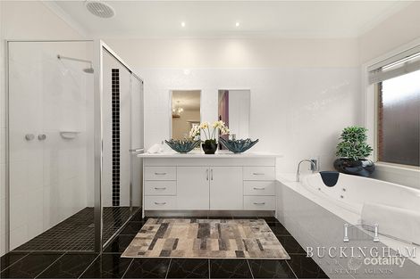 Property photo of 40 David Hockney Drive Diamond Creek VIC 3089