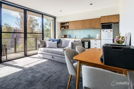 11/297 Pascoe Vale Rd, Essendon, VIC 3040