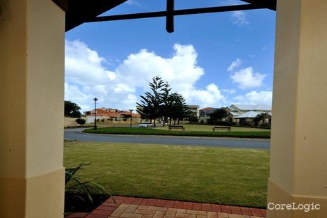 Property photo of 76 Alexis Circle Wannanup WA 6210