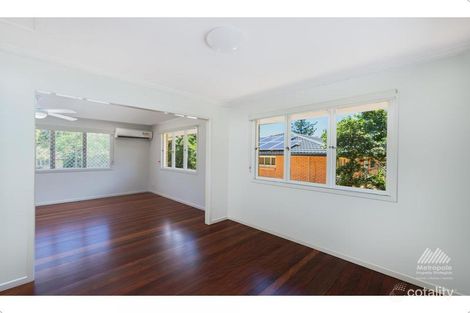 Property photo of 16 Hanbury Street Chermside West QLD 4032