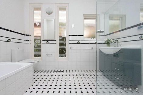 Property photo of 39 Elm Grove Brighton VIC 3186