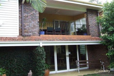 10 Highland Tce, St Lucia, QLD 4067