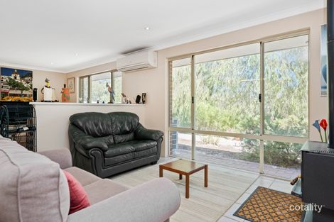 Property photo of 22 Chapman Road Dawesville WA 6211