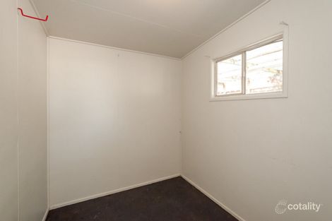 Property photo of 6 Marlock Court Kin Kora QLD 4680