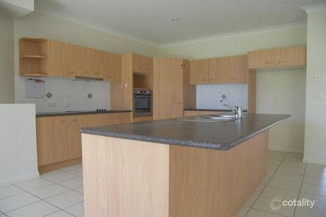 Property photo of 16 Lantau Crescent Varsity Lakes QLD 4227