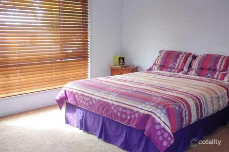 Property photo of 98 Herses Road Eagleby QLD 4207