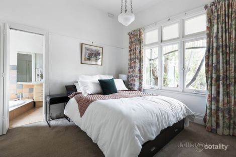 Property photo of 2 Andrew Street Northcote VIC 3070