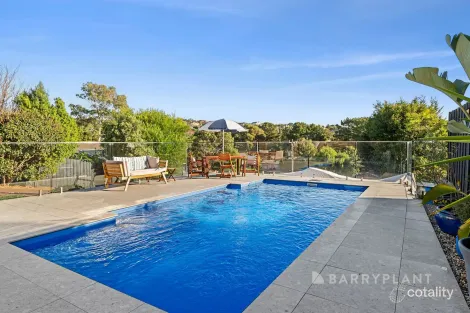 Property photo of 20 Cornwall Crescent Mount Martha VIC 3934
