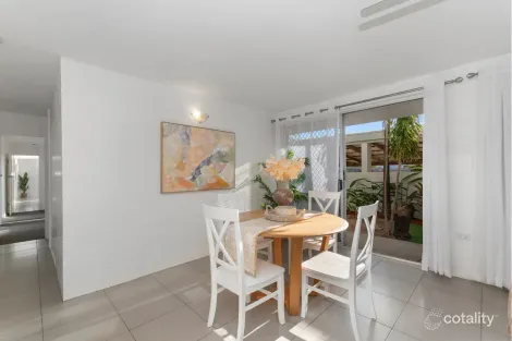 Property photo of 2/6 Burke Street North Ward QLD 4810