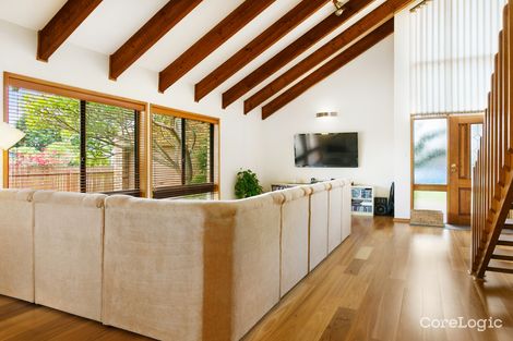 Property photo of 11 Trumper Place Menai NSW 2234