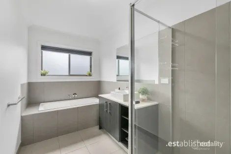 Property photo of 6 Everly Way Point Cook VIC 3030