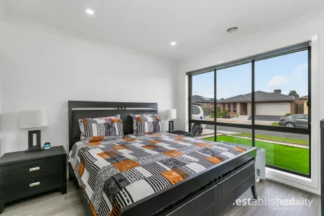 Property photo of 6 Everly Way Point Cook VIC 3030
