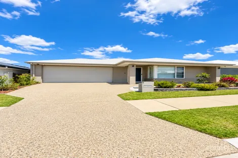 113 GUROMAN DR, GREENBANK, QLD 4124