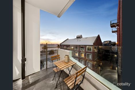 Property photo of 31/2 Esplanade West Port Melbourne VIC 3207