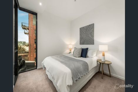 Property photo of 31/2 Esplanade West Port Melbourne VIC 3207