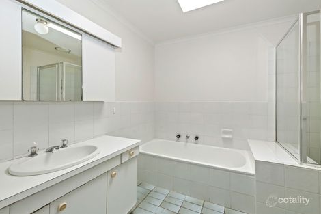 Property photo of 1/2 Clarence Street Malvern East VIC 3145