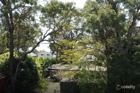 Property photo of 9 Double Bay Street Macleay Island QLD 4184